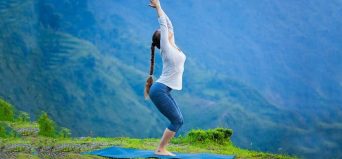 utkatasana posture chaise
